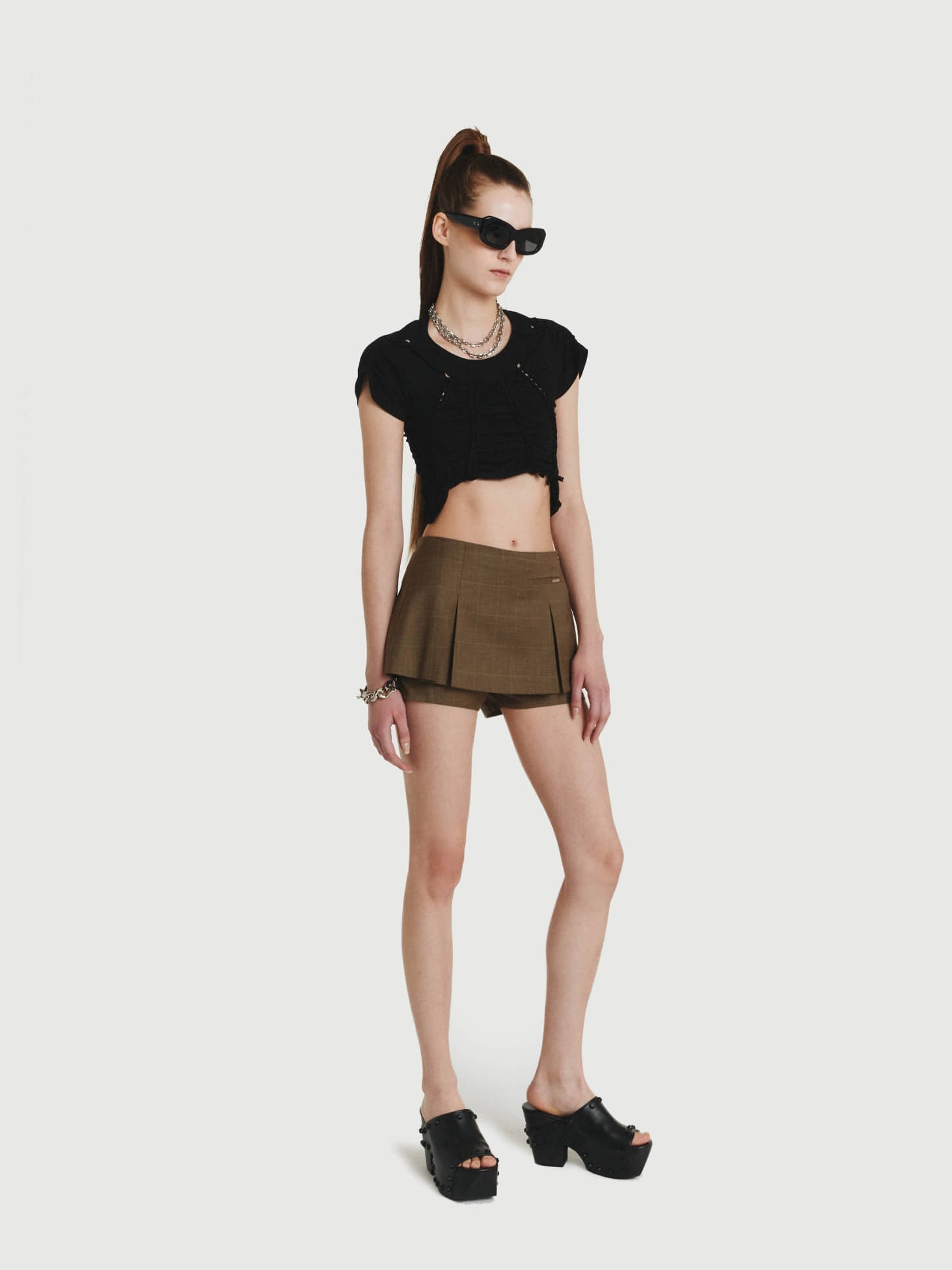 Low-Rise Mini Skirt Pants / Brown